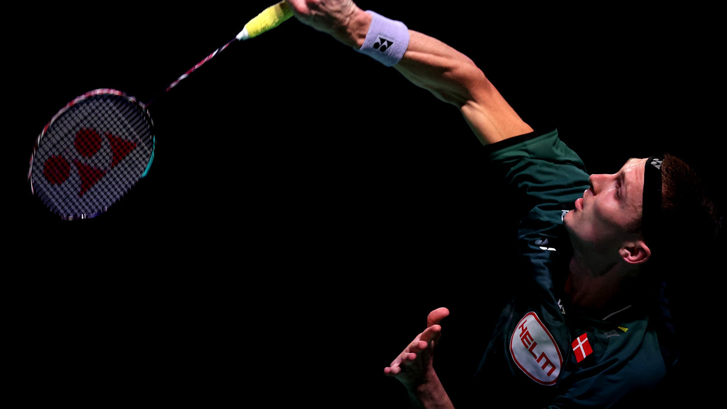 Viktor Axelsen won Japan Open using AX100ZZ Racket